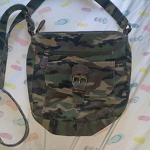 Camo purse